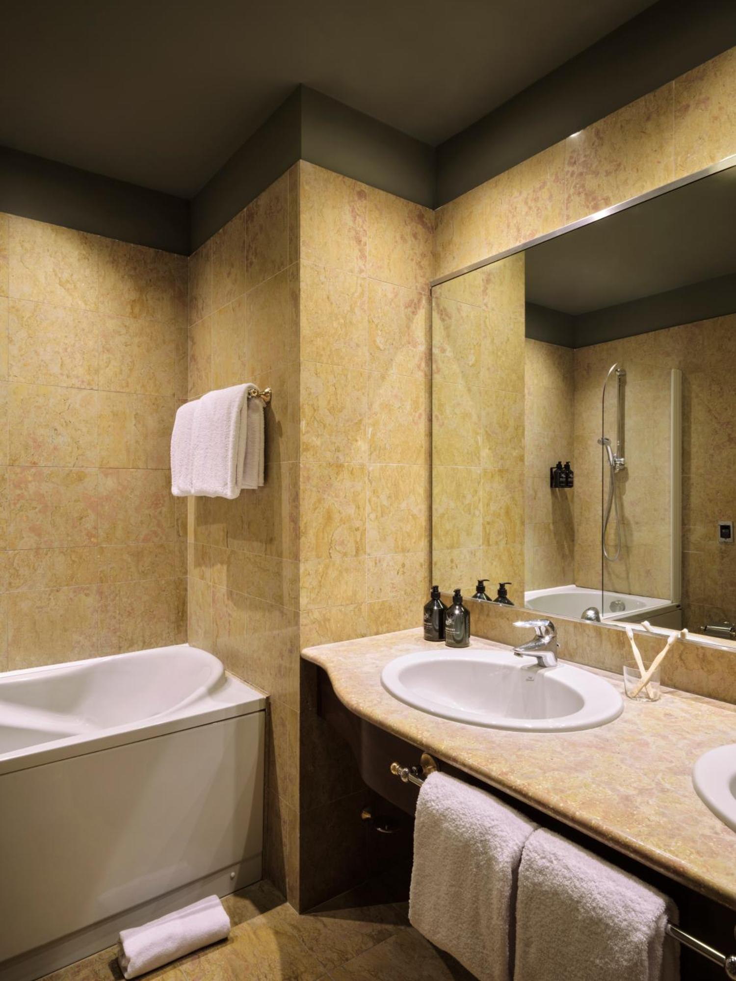 Max Brown Hotel Missori, Part Of Sircle Collection Milano Eksteriør bilde